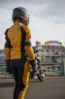 BACK_SIDE FIONA YELLOW